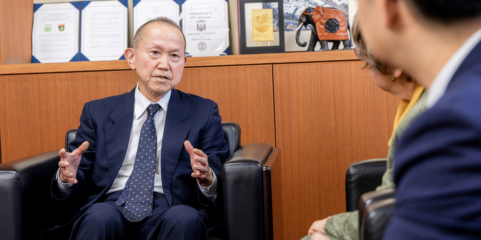横山 彰学長