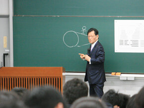 東京都立清瀬高等学校 大学見学会を実施