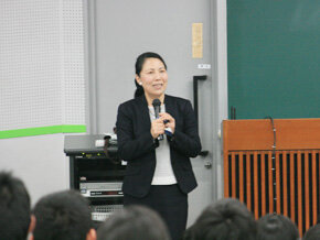 東京都立清瀬高等学校 大学見学会を実施