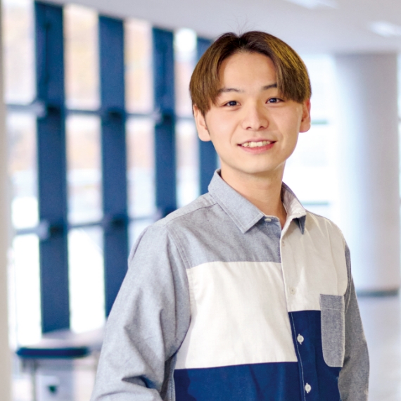 平石 翔大さん